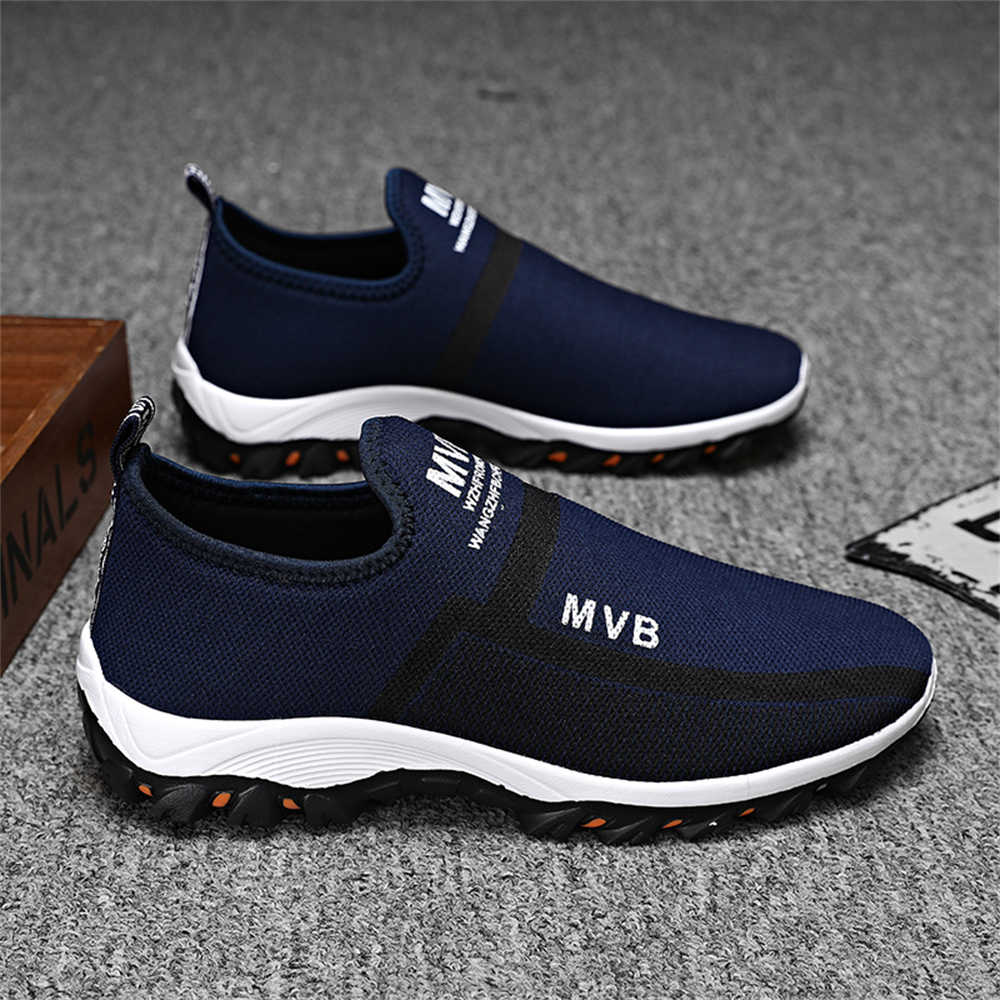 Sepatu Pria Merek Mewah Ukuran - Casual Sneakers Men ulasan dan harga
